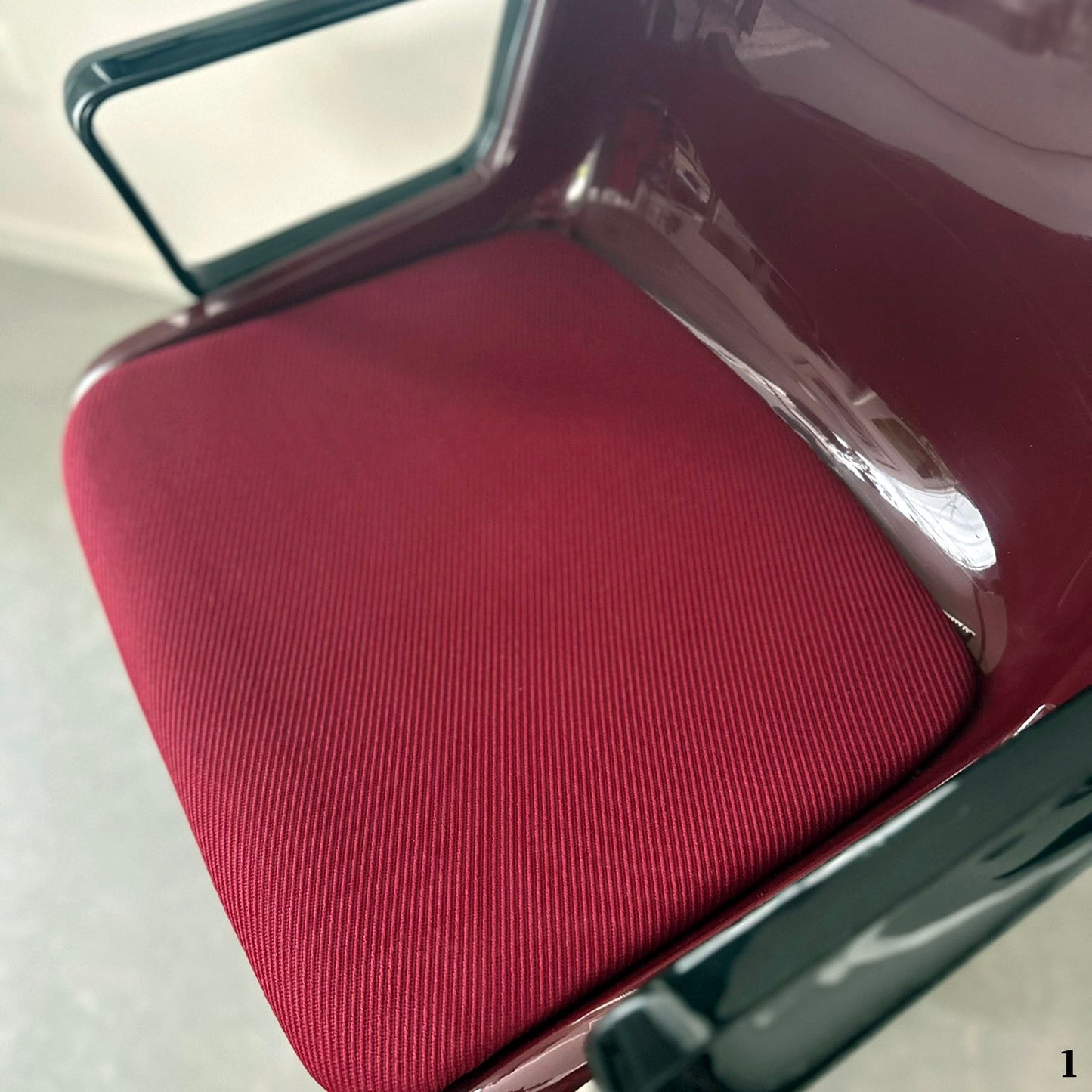 'Modus' Chair by Osvaldo Borsani for Tecno - 2 available