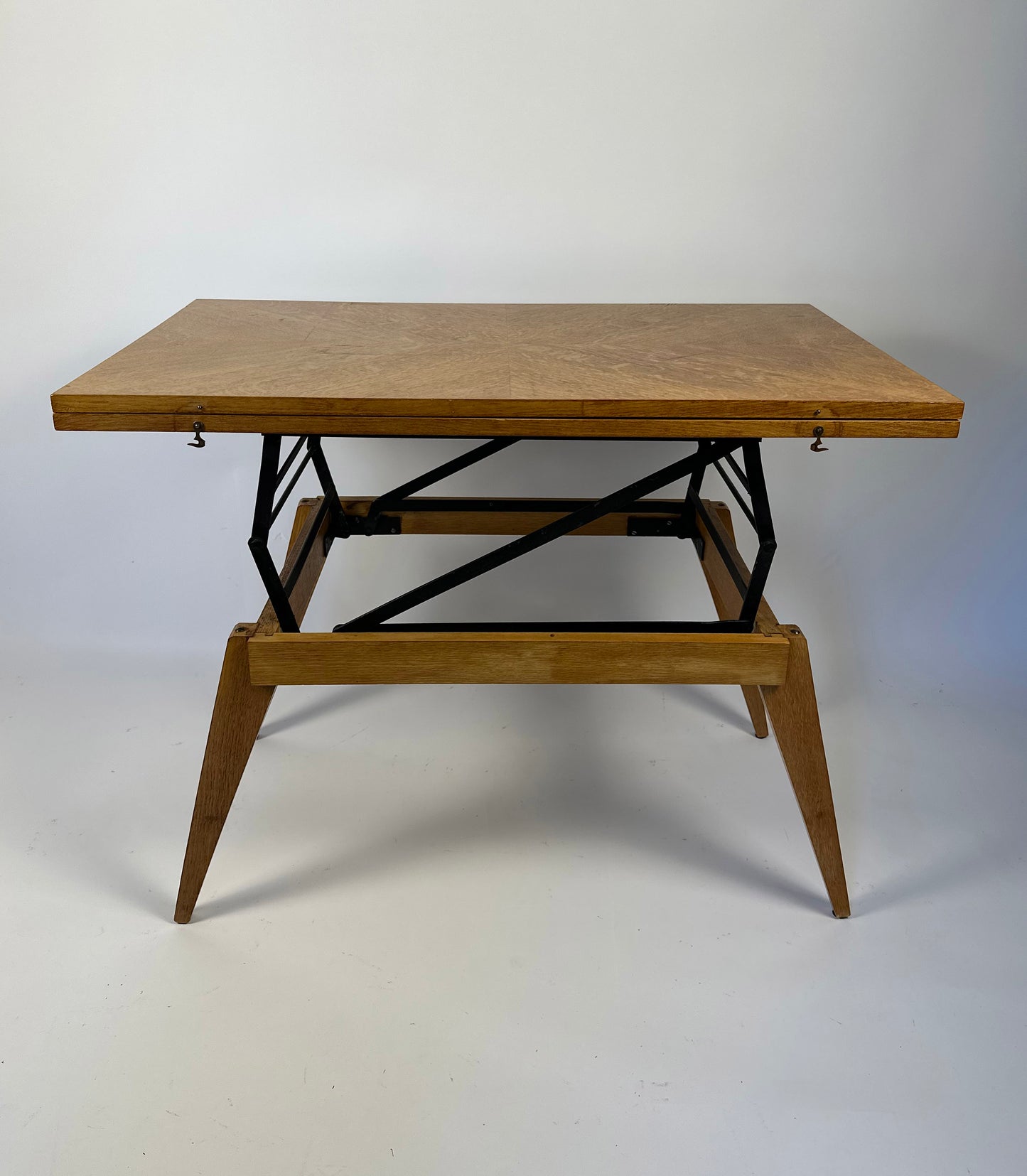1950s "Magic Revelation" coffee/dining table by Albert Ducrot