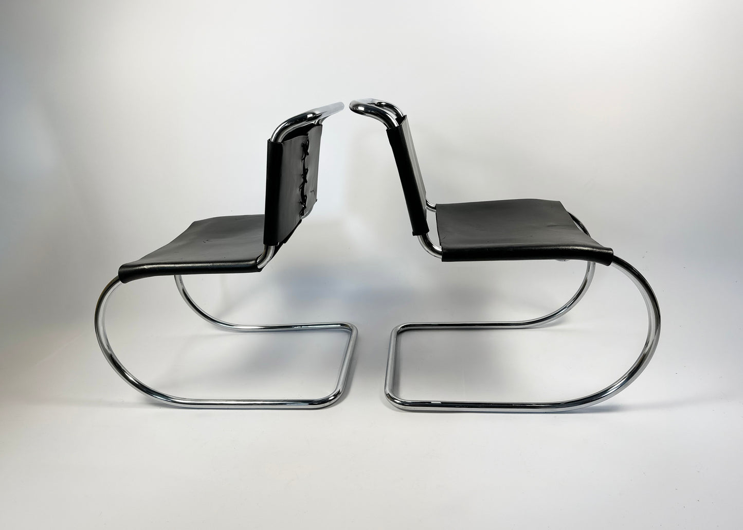 Pair of MR10 Lounge Chairs — Ludwig Mies van der Rohe, attr. Knoll, c. 1970s