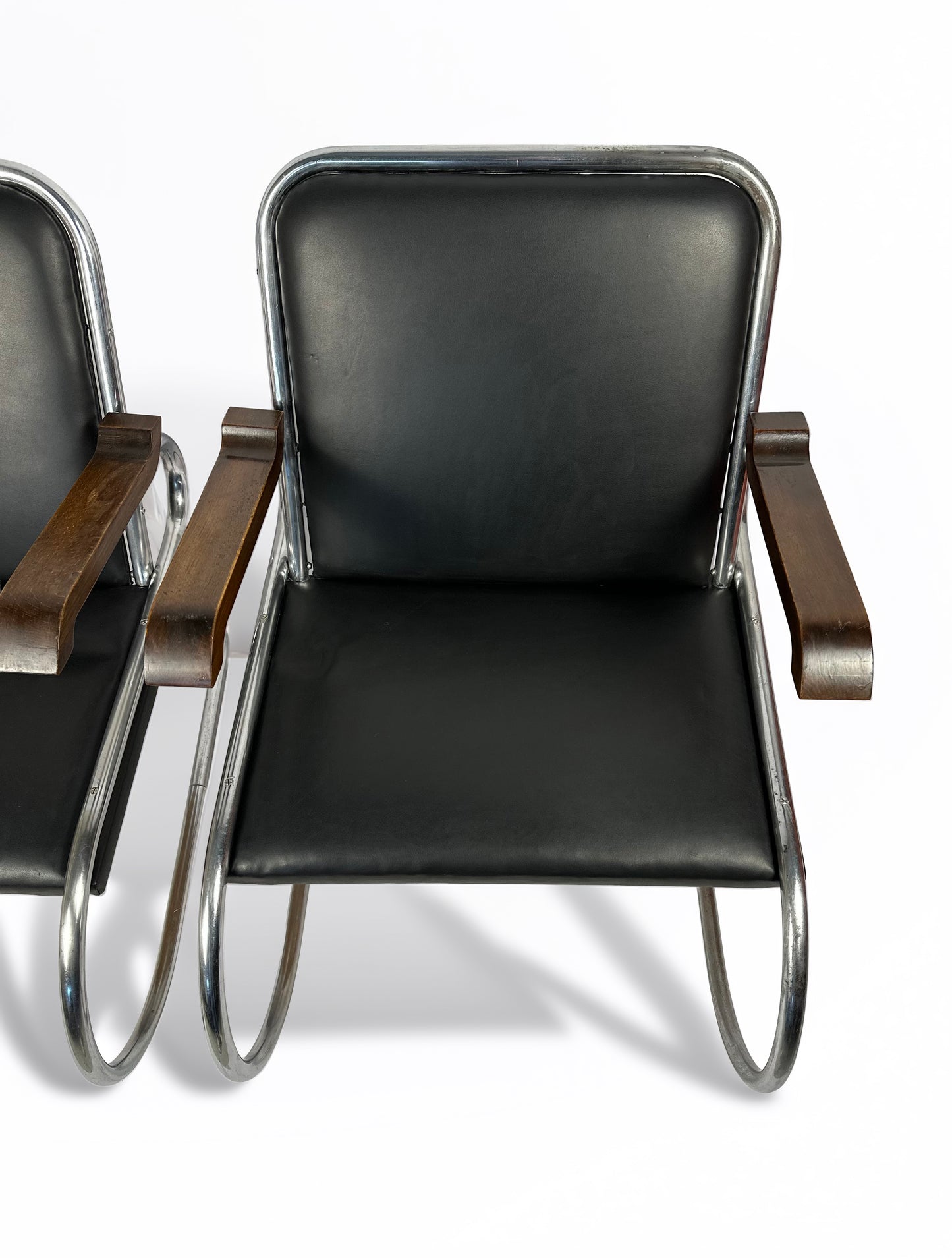 Pair of 1930s - 40s Bauhaus Cantilever Armchairs – Tubular Steel, Wooden Armrests