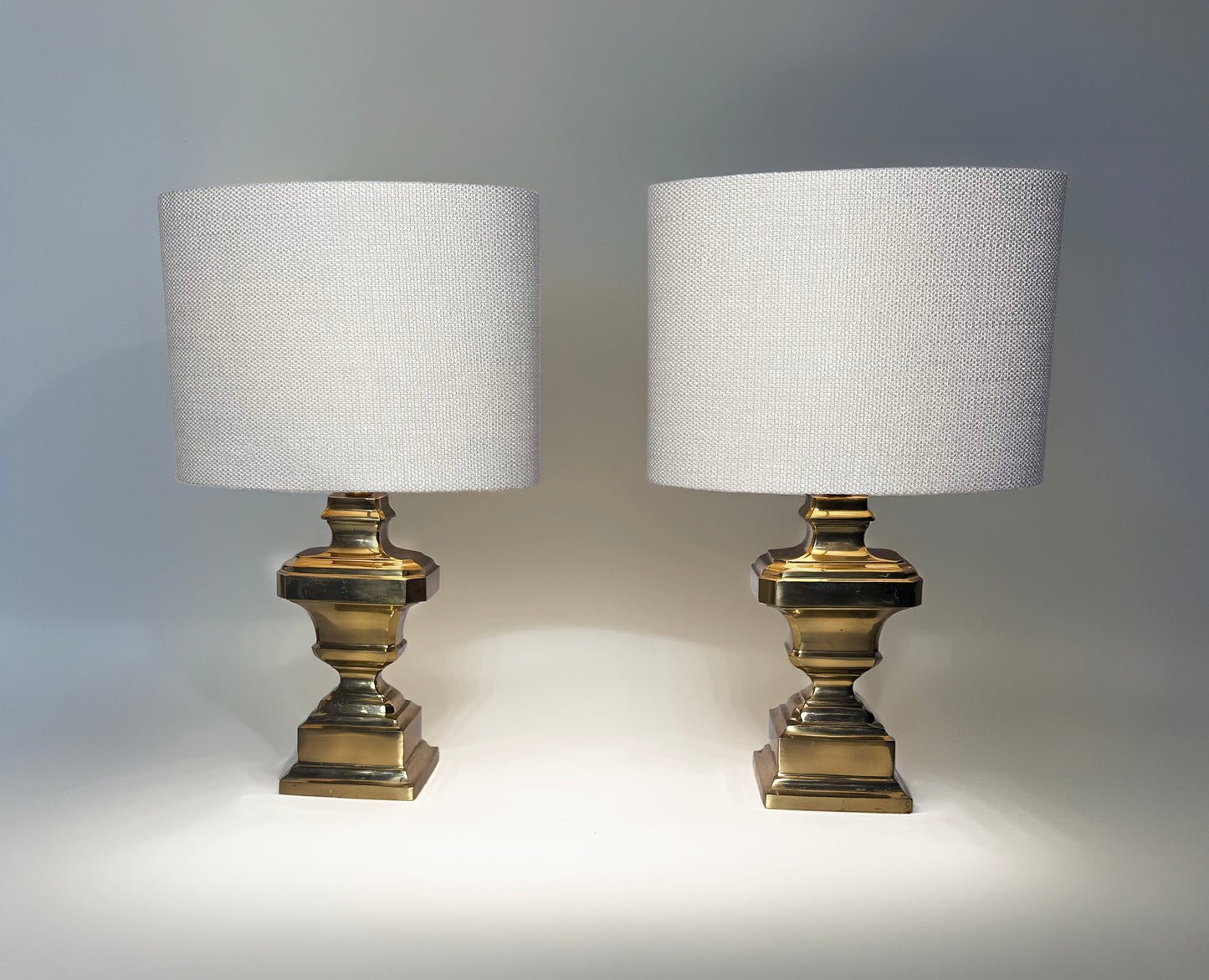 Set of 2 brass 1950s Italian table lamps