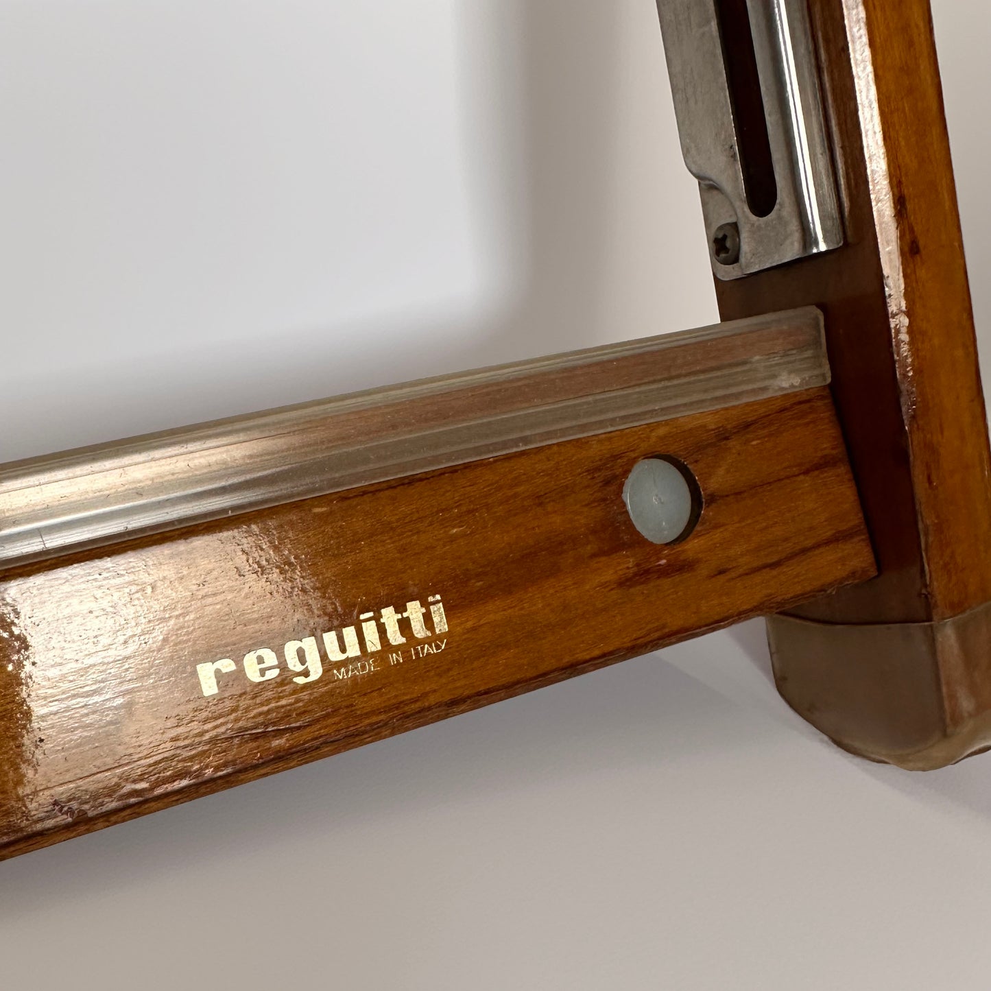 Pair of vintage 1970s deck chairs by Reguitti