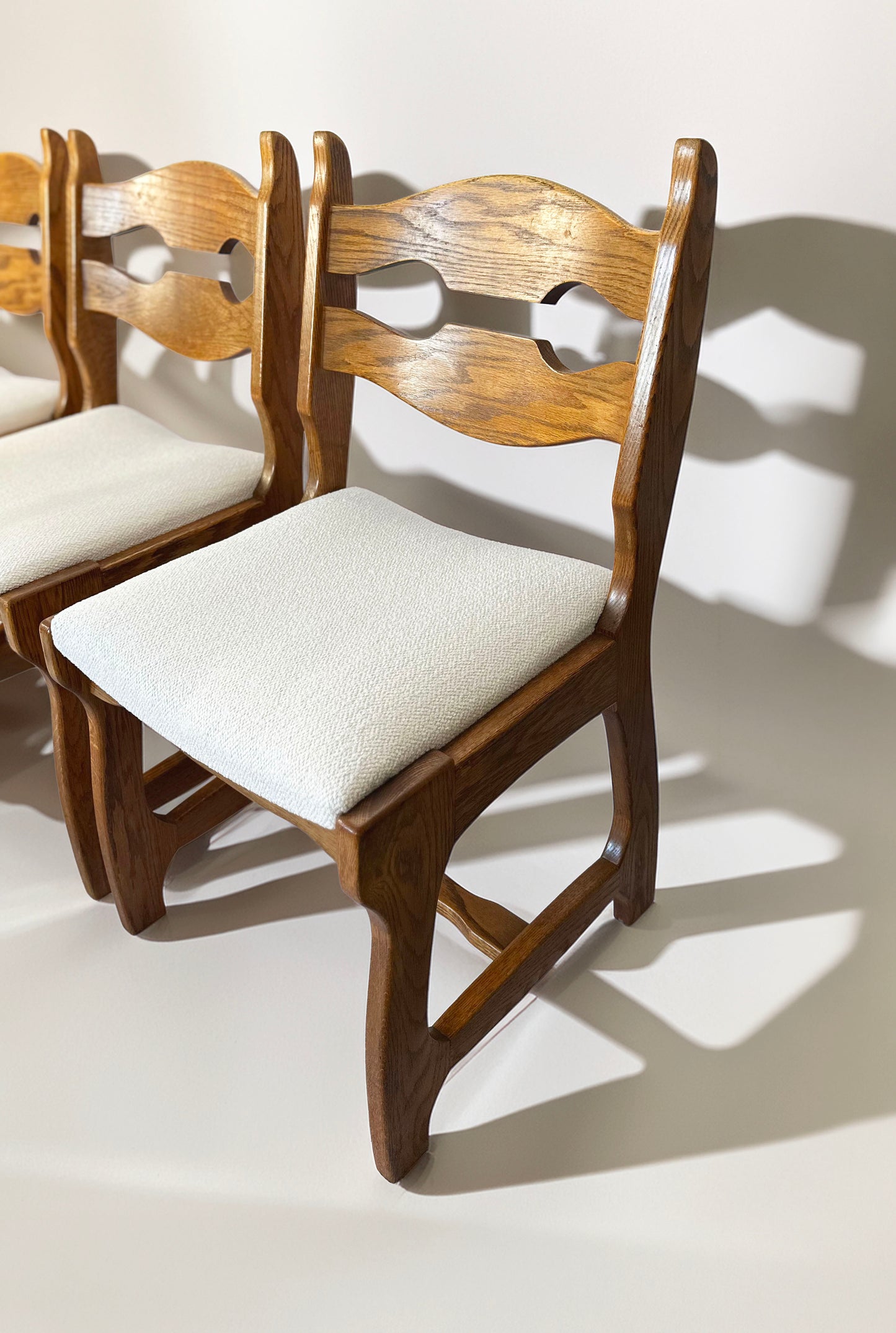 Set of 6 Belgian Brutalist Oak Dining Chairs, 1970s