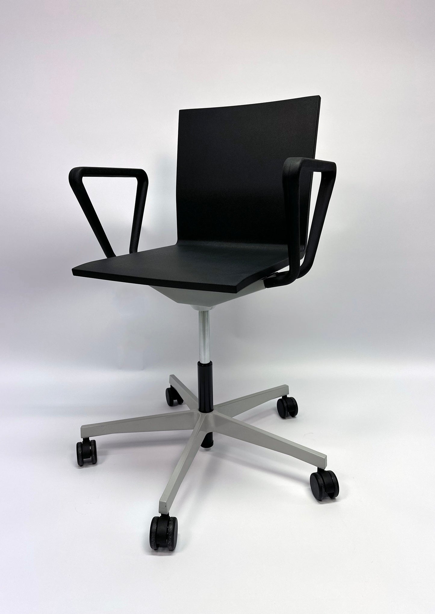 Van Severen .04 Office Chair